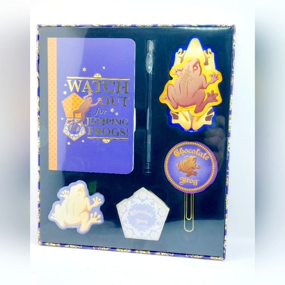 Universal Studios Harry Potter Watch Out Jumping Chocolate Frogs Stationary‎ Set